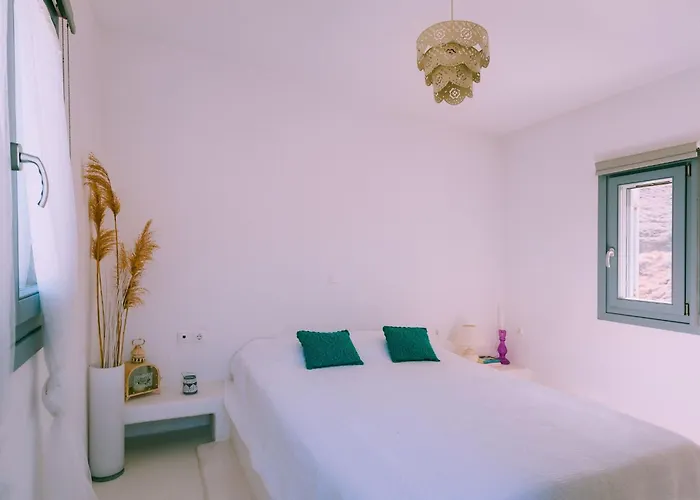 Luxury Jomar With A Swimming Pool And Sea View, In The Area Of Otzia